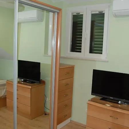 Olujić Apartament *